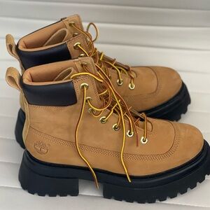 Timberland Women’s Sky 6-Inch Lace Up Wheat Nubuck Leather PlatformBoots SZ 7.5